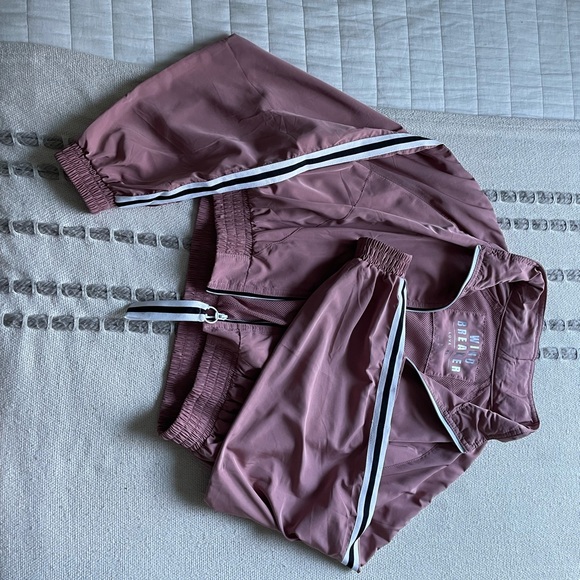 Juniors pink Love Tree Windbreaker - Picture 2 of 4